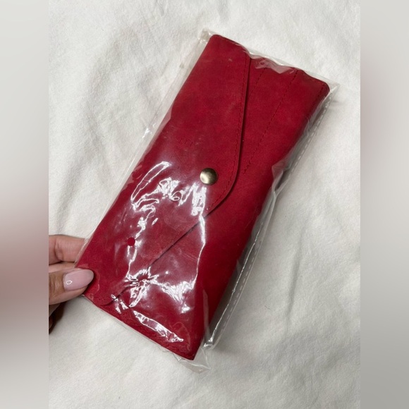 Luxie- 8 Gold Brush Set With red Brush Holder Case - Picture 9 of 9